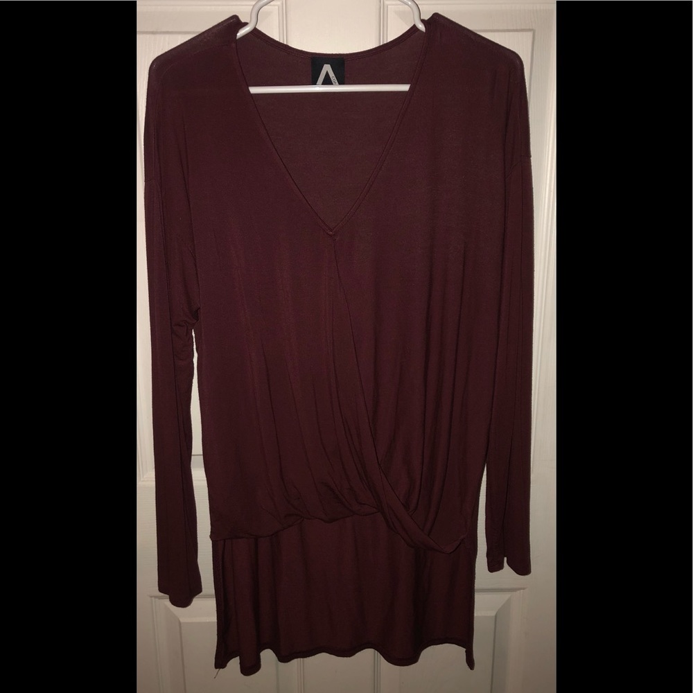 Burgundy/Maroon V-Neck High-Low COA Top, Perfect top for Fall!